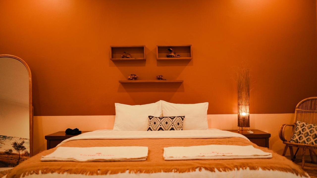 Bed and Breakfast Roemah Renjana Бандунг Экстерьер фото